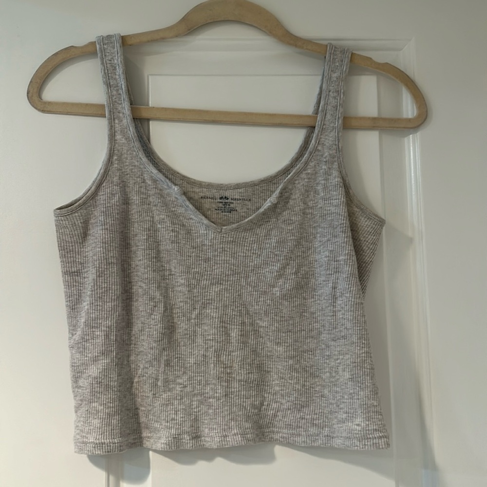 Brandy Melville 200% cotton ribbed sleeveless top
